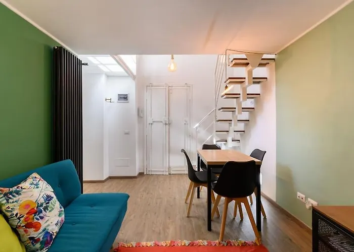 Apartament Interno 43 *
