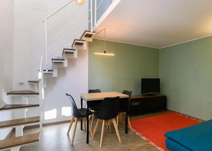 Interno 43 Apartament *